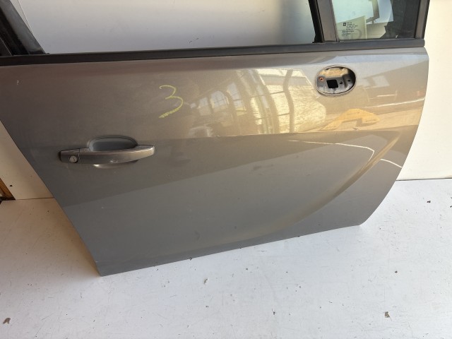 12838 Opel Meriva B Jobb első Ajtó Barna Z40w