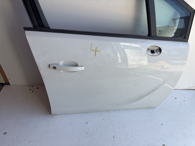 12839 Opel Meriva B Jobb első Ajtó Fehér