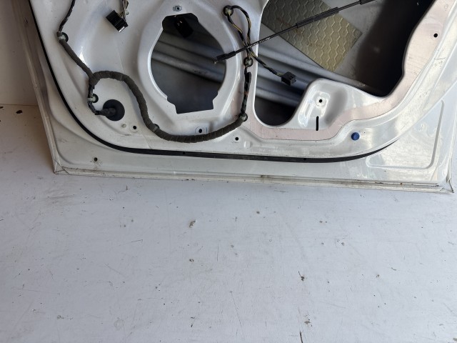 12839 Opel Meriva B Jobb első Ajtó Fehér