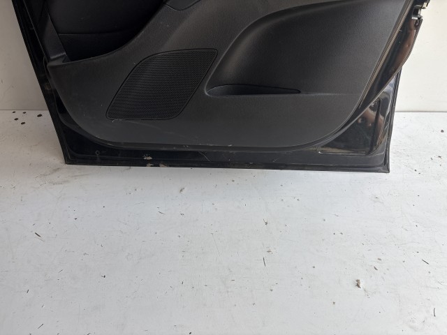 4415 Opel Meriva B Jobb első Ajtó Fekete Z20r