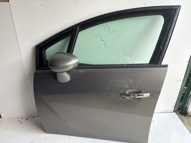 12843 Opel Meriva B Bal első Ajtó Barna Z40w