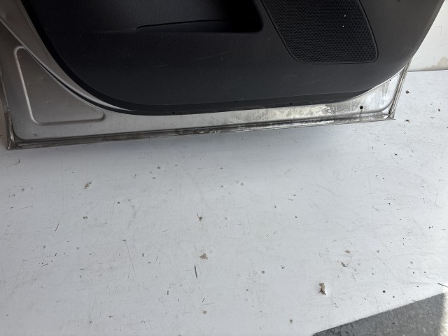 12845 Opel Meriva B Bal első Ajtó Szürke Z176