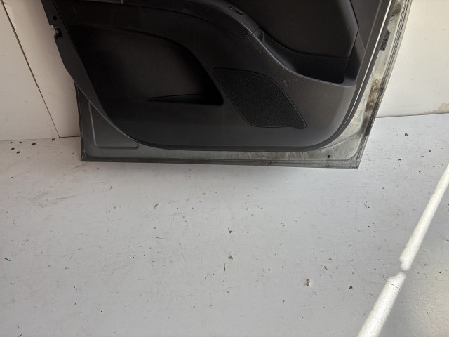 12846 Opel Meriva B Bal első Ajtó Szürke Z179