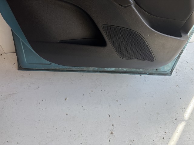 12849 Opel Meriva B  Bal első Ajtó Zöld Z21z