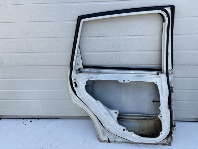 12851 Ford Fiesta v 2004-2008 Bal hátsó Ajtó Fehér