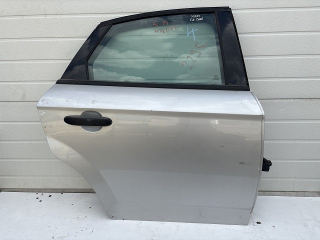 12867 Ford Mondeo IV. 2007-2014 Jobb hátsó Ajtó Ezüst 5 ajtós