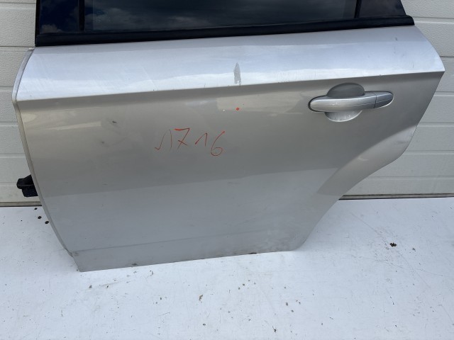 12870 Ford Mondeo IV. 2007-2014 Bal hátsó Ajtó Ezüst 5 ajtós