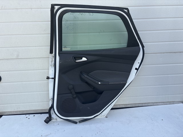12872 Ford Mondeo IV. 2007-2014 kombi Jobb hátsó  Ajtó Fehér