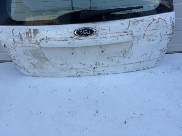 12883 Ford Focus II. kombi 2008-2011 Csomagtérajtó Fehér