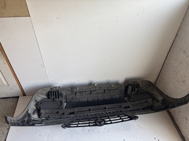 7597 Mercedes Benz A-Class(W169) 2004-2012 Lökhárító Használt első Fekete 