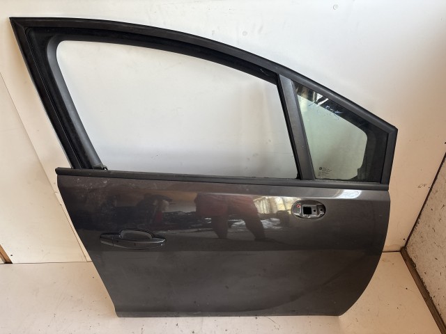 12925 Opel Meriva B Jobb első Ajtó Grafit Z177
