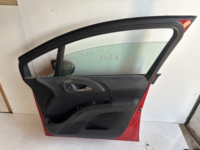 12926 Opel Meriva B Jobb első Ajtó Piros