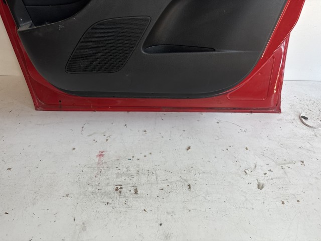 12926 Opel Meriva B Jobb első Ajtó Piros