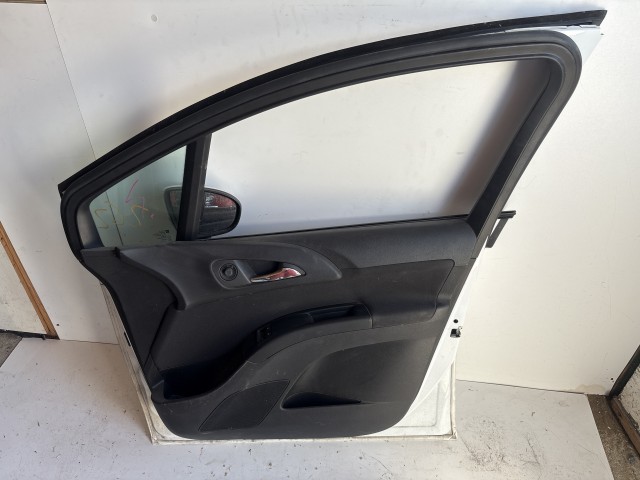 12927 Opel Meriva B Jobb első Ajtó Fehér