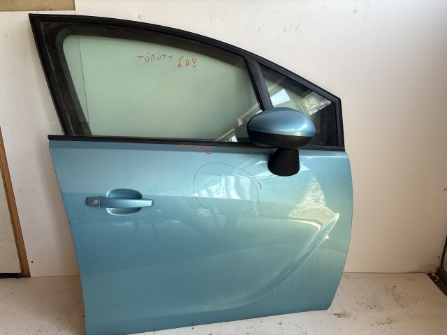 2288 Opel Meriva B Jobb első  Ajtó zöld Z21Z