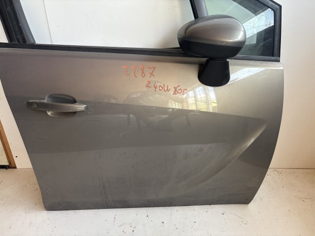 2287 Opel Meriva B Jobb első Ajtó Barna Z40W