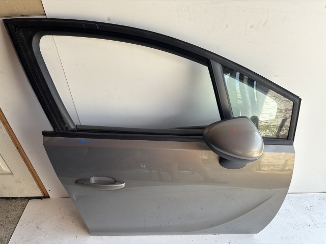 12930 Opel Meriva B Jobb első Ajtó Barna Z40W