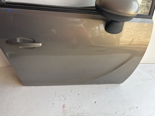 12930 Opel Meriva B Jobb első Ajtó Barna Z40W