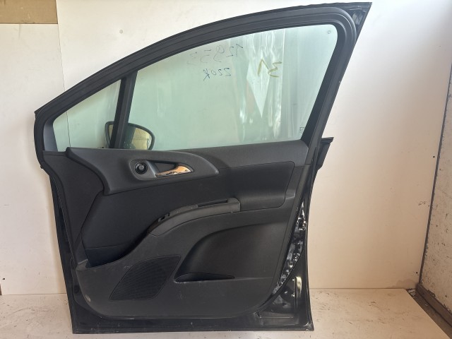 12933 Opel Meriva B Jobb első Ajtó Fekete Z20R