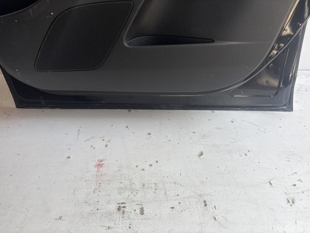 12934 Opel Meriva B Jobb első Ajtó Fekete Z20R