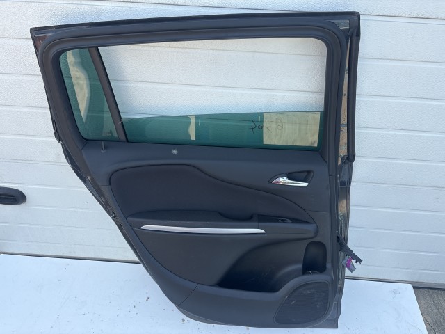 6304 Opel Zafira C Bal hátsó Ajtó Grafit Z190