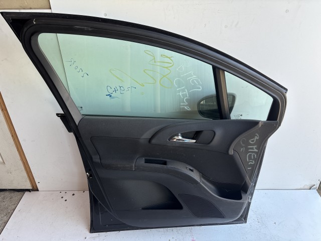 12942 Opel Meriva B Bal első Ajtó Fekete Z20r