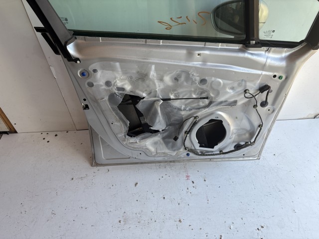 12947 Opel Meriva B Bal első Ajtó Ezüst z157
