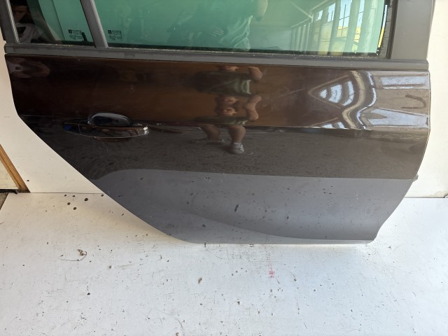 12949 Opel Zafira C Jobb hátsó Ajtó Barna Z41c