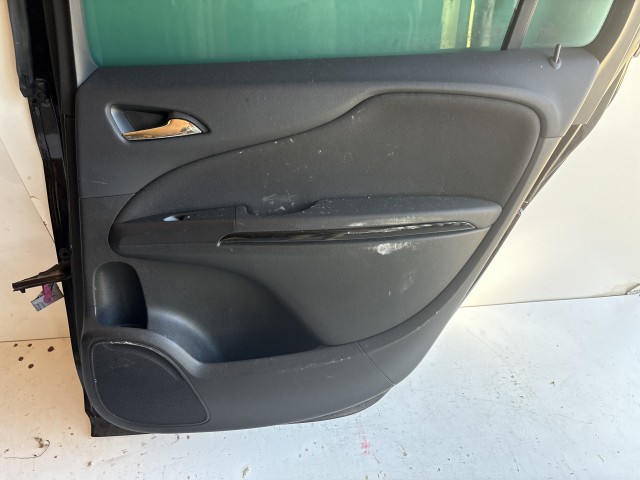 12949 Opel Zafira C Jobb hátsó Ajtó Barna Z41c