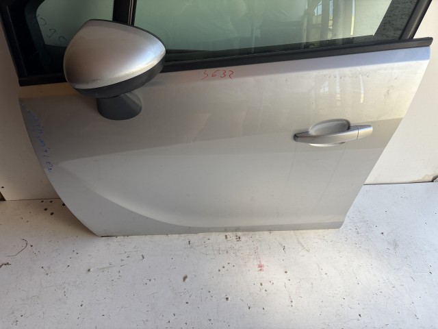 12959 Opel Meriva B Bal első Ajtó Ezüst Z176