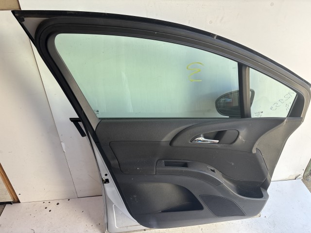 12959 Opel Meriva B Bal első Ajtó Ezüst Z176