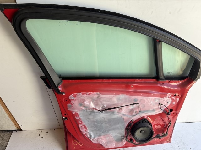 12958 Opel Meriva B Bal első Ajtó Piros festett