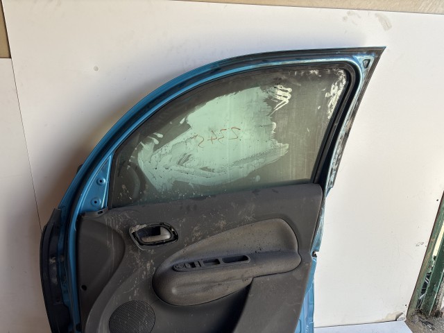 12964 Citroen C3 Picasso  2009-2017 Jobb első Ajtó Használt Türkiz