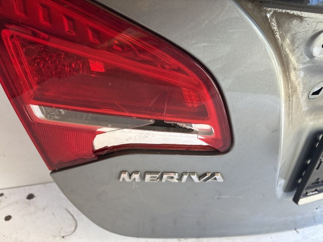 12969 Opel Meriva B Csomagtérajtó Z179 Szürke