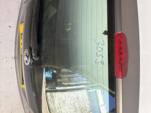 3059 Opel Meriva B Csomagtérajtó Z40w Barna