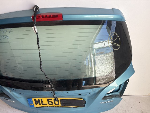 12972 Opel Meriva B Csomagtérajtó Z21z zöld