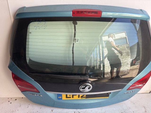 12973 Opel Meriva B Csomagtérajtó Z21z zöld