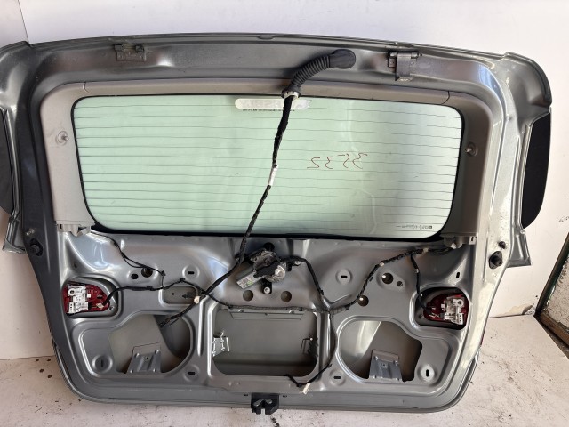 3532 Opel Meriva B Csomagtérajtó Szürke z179