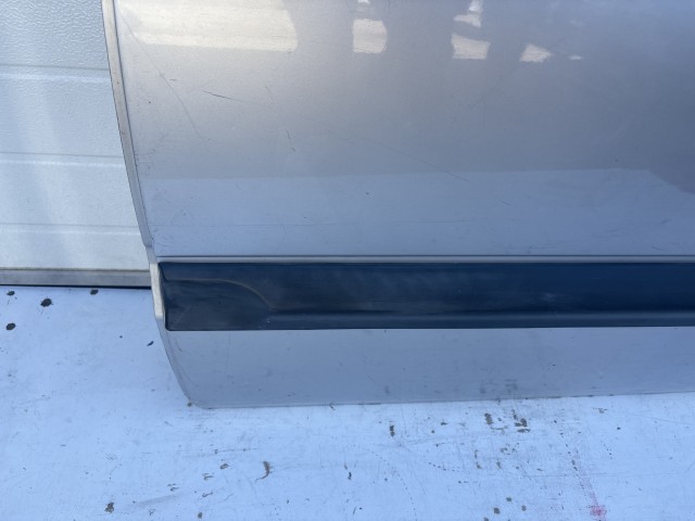 12996 Opel Zafira A Bal hátsó Ajtó Ezüst z157