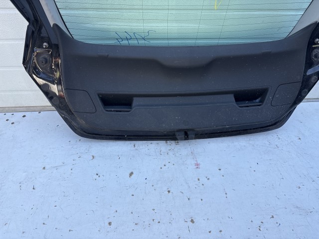 3144 Opel Astra J 2009-2015 Csomagtérajtó Használt  Fekete z20r