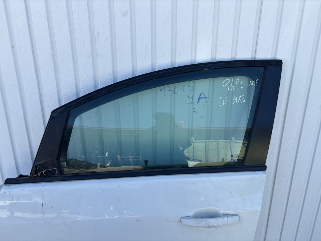 13015 Opel Astra J Bal első Ajtó Fehér