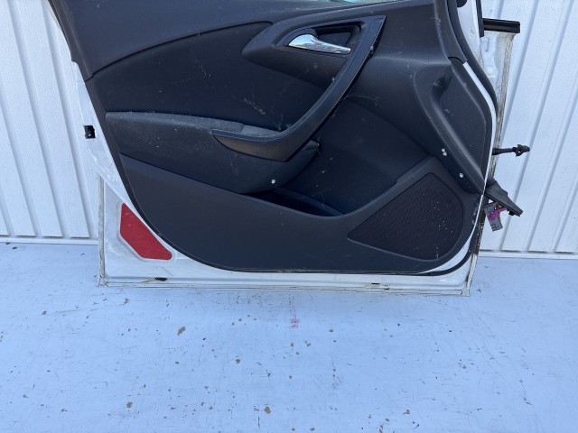13016 Opel Astra J Bal első Ajtó Fehér