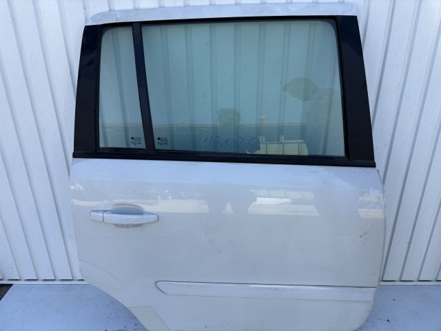13025 Opel Zafira B Jobb hátsó Ajtó Fehér