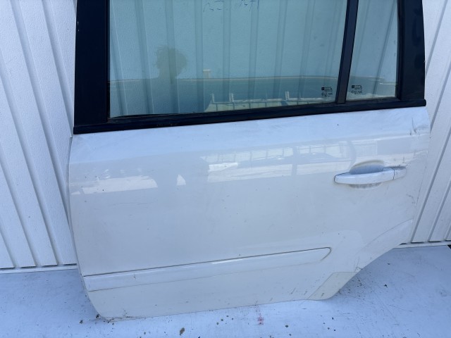 13026 Opel Zafira B Bal hátsó Ajtó Használt Fehér
