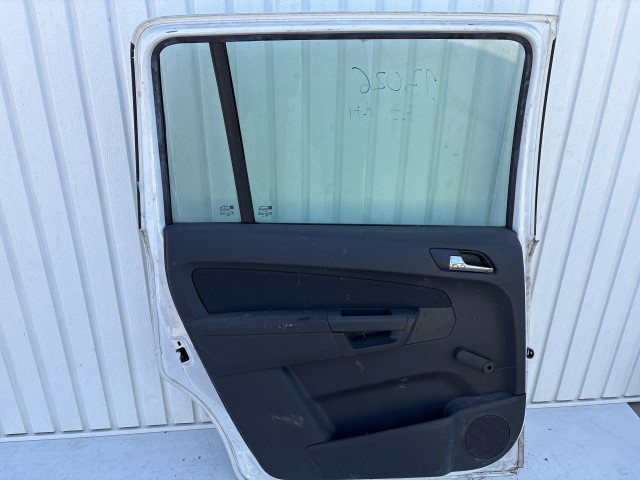 13026 Opel Zafira B Bal hátsó Ajtó Használt Fehér