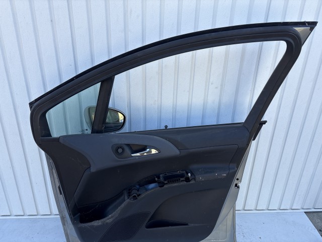 13031 Opel Meriva B Jobb első Ajtó Grafit z179