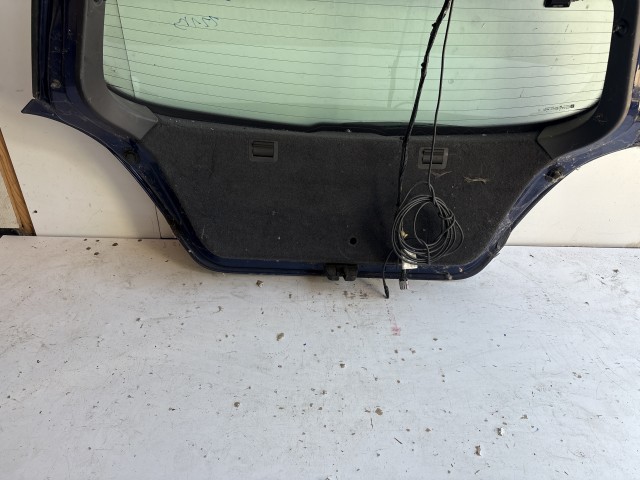 13066 Opel H astra Csomagtérajtó Z21b Sötétkék 5 ajtós