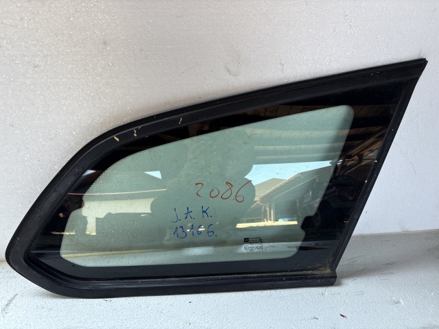 Opel Astra J kombi  jobb C Oszlop Oldalablak Üveg