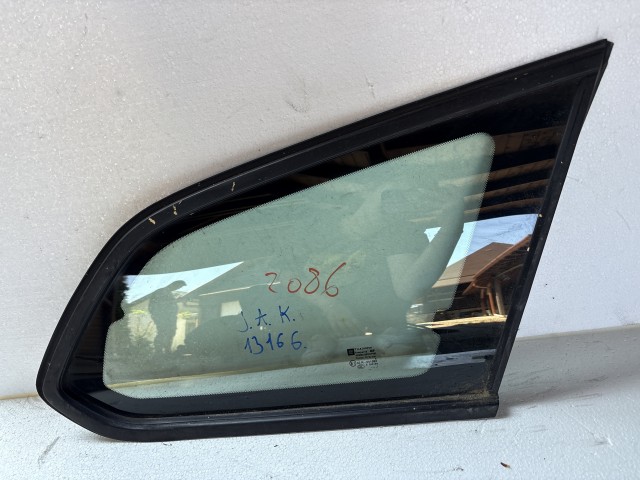 Opel Astra J kombi  jobb C Oszlop Oldalablak Üveg
