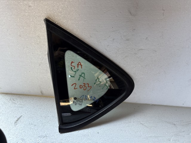 Opel Astra J Bal C Oszlop Oldalablak Üveg 5 ajtós